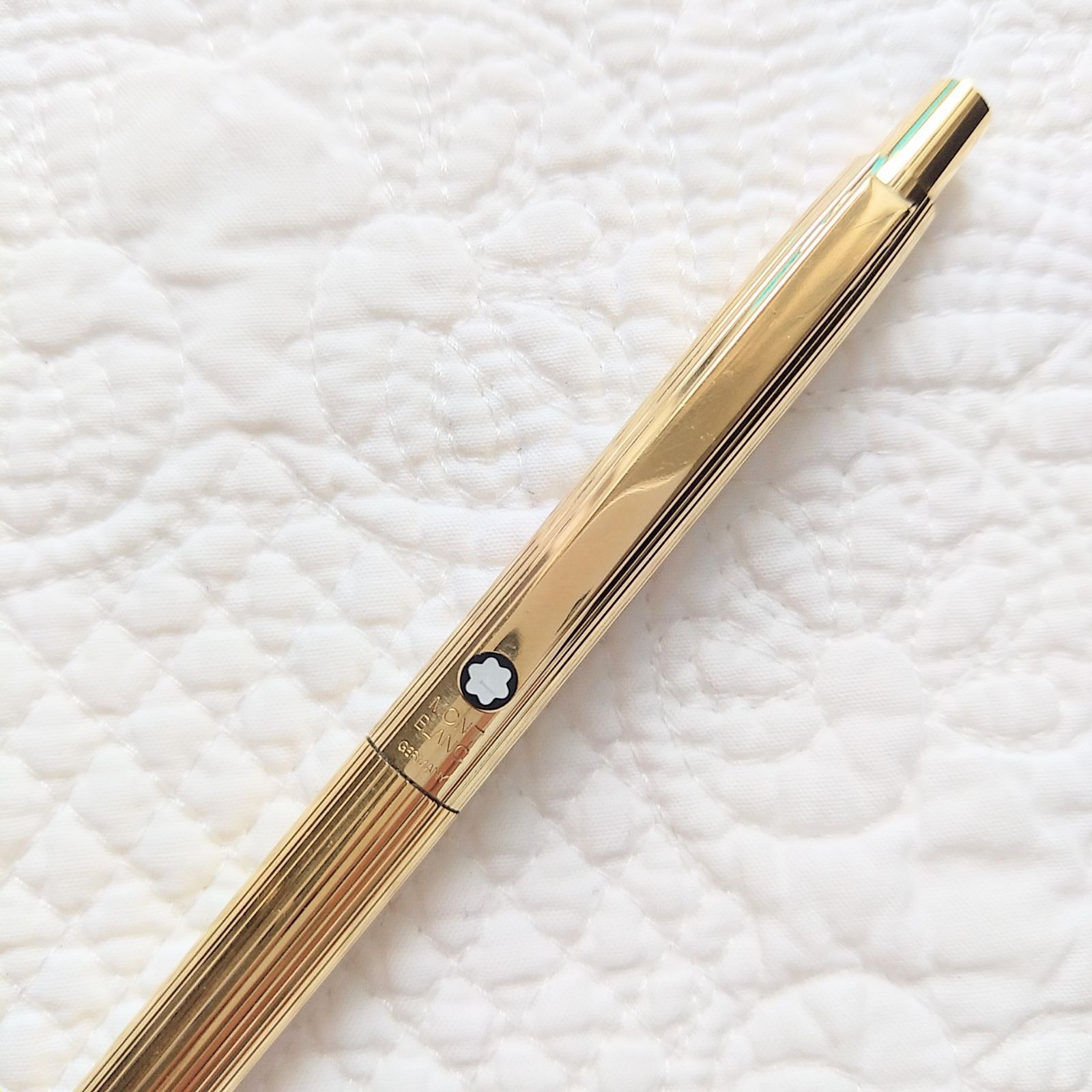 ブランドのギフト MONTBLANC／モンブラン ノック式ボールペン ゴールド ロゴ入り 筆記具