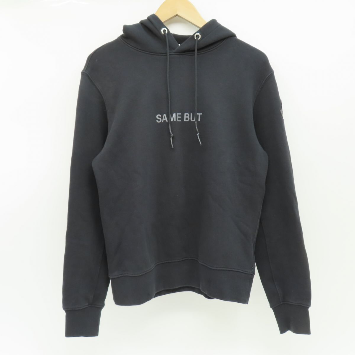 MONCLER モンクレール SAME BUT DIFFERENT スウェット パーカー