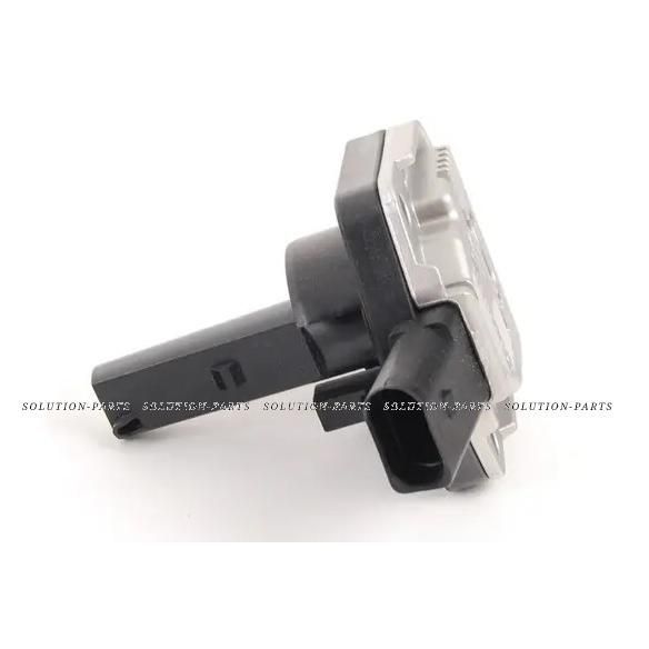 正規純正OEM ポルシェ エンジンオイルレベルセンサー Porsche 955 カイエン Cayenne 2003y～2006y 94860614000 948-606-140-00 レベルセンサー