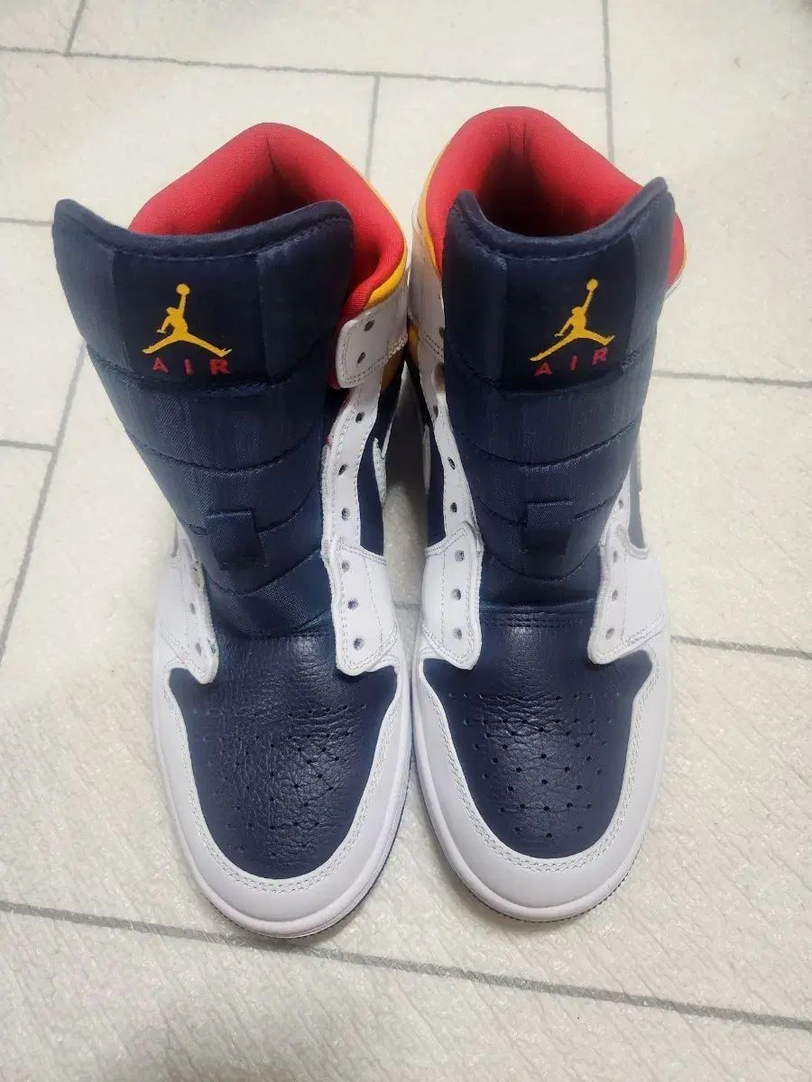 NIKE ナイキ ジョーダン ミッド 白 青 270mm