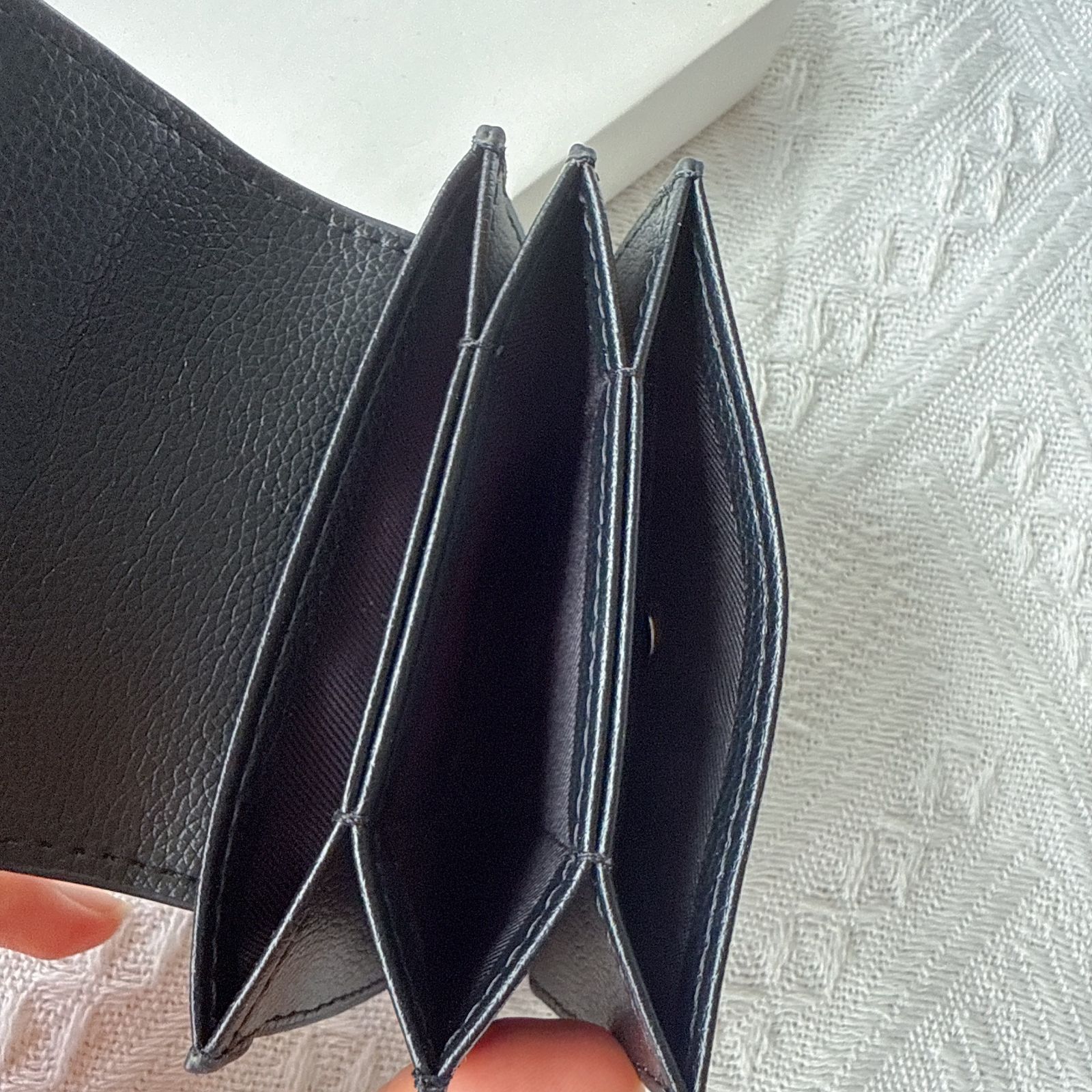 Matin Kim ミニ財布 黒 キルティング　マーティンキム　新品未使用 Matin Kim ミニ財布 黒 キルティング マーティンキム 新品未使用