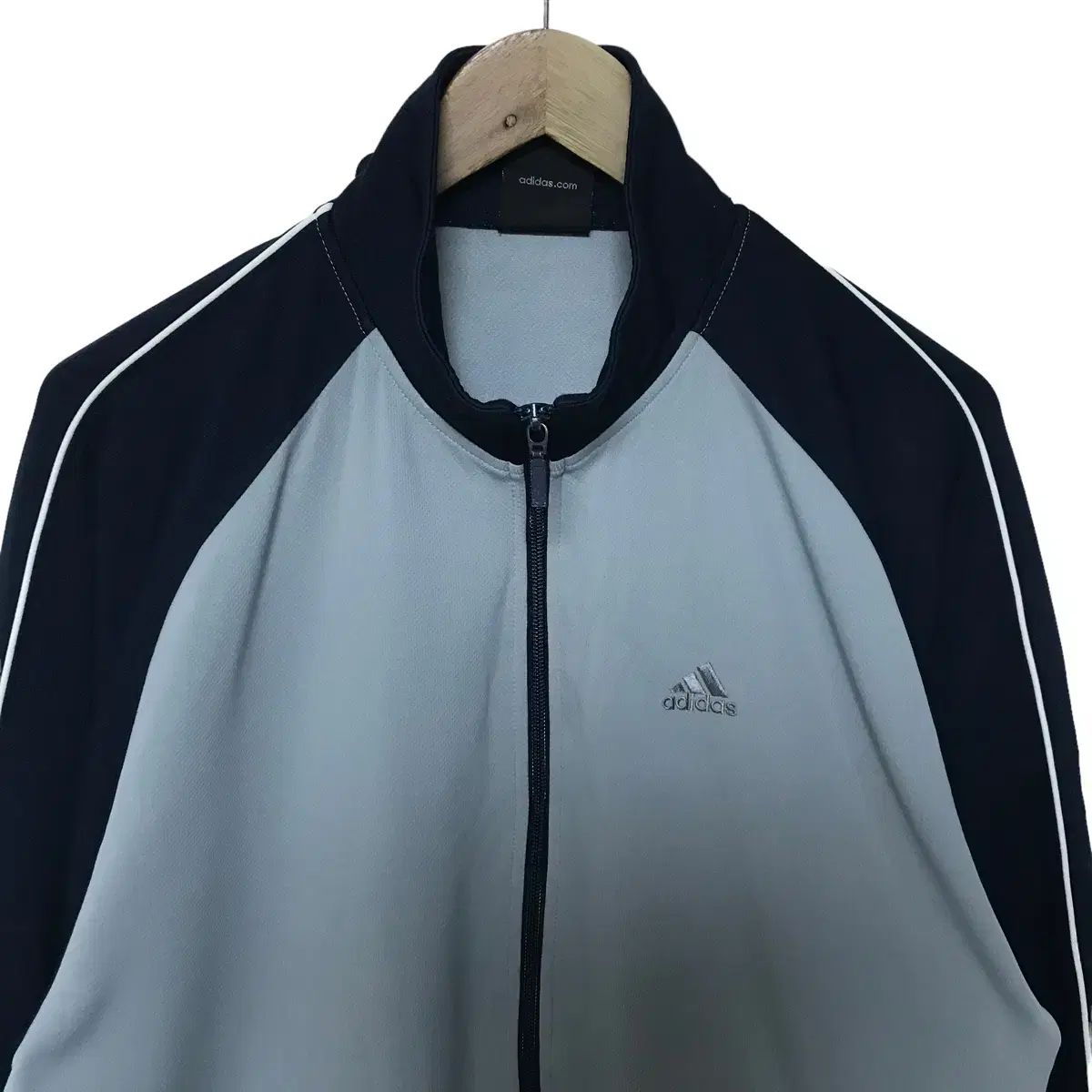 【雷市場（ポンジャン）商品韓国直送】 adidas(アディダス) オーバーサイズ トラックジャージ