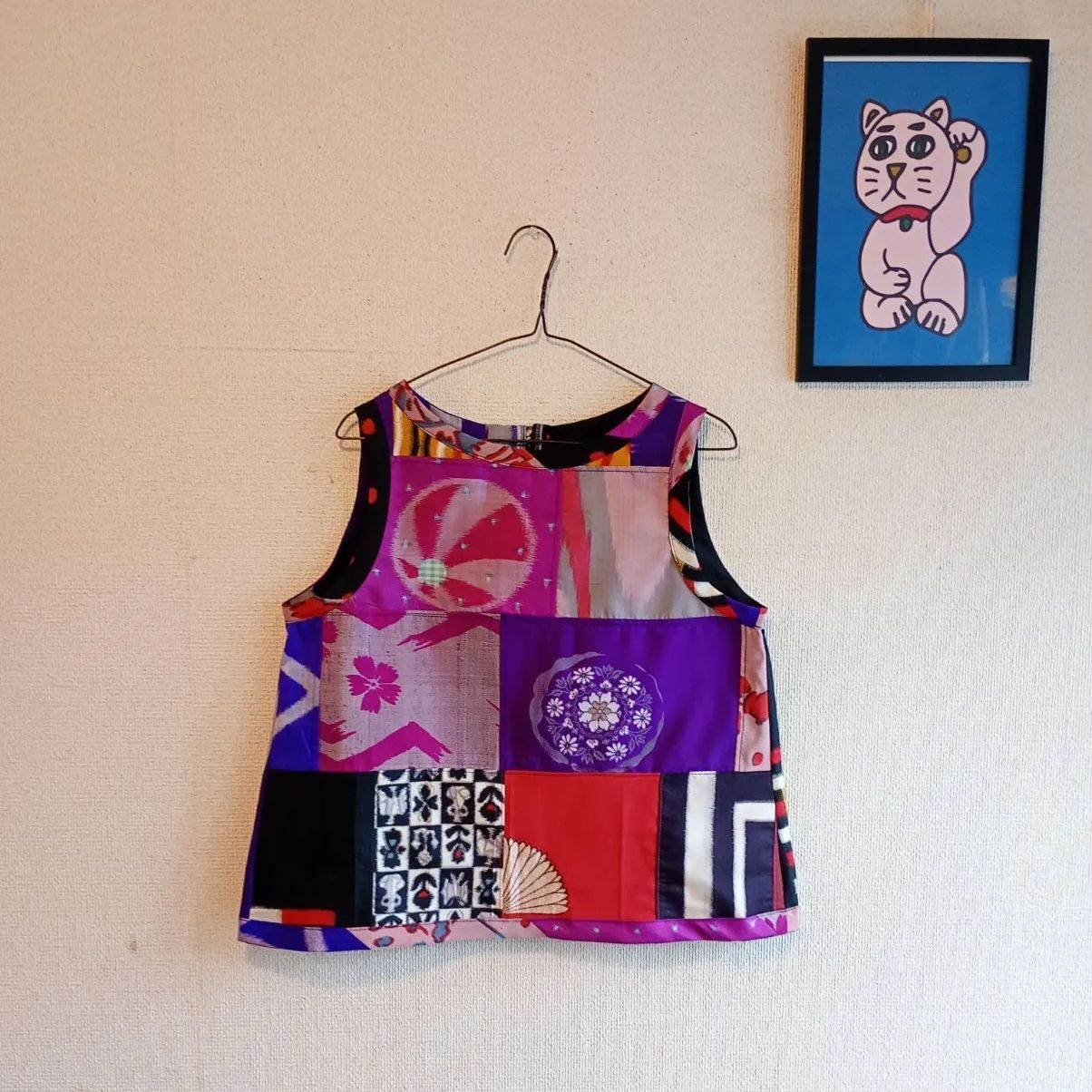 アンティーク着物と銘仙リメイク ランダムパッチワークノースリブブラウス