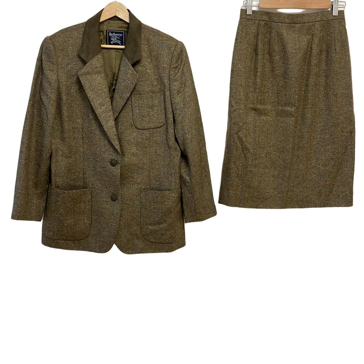 Burberry s バーバリーズ スカートスーツ レディース - カーキ×ダークブラウン×マルチ