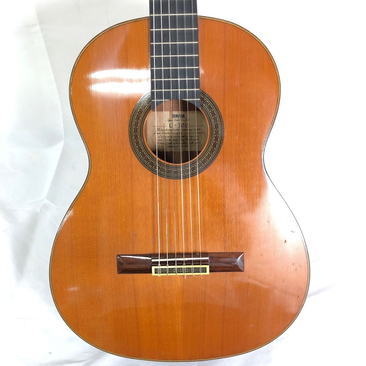 YAMAHA C-300 クラシックギターハードケース付き YAMAHA ヤマハ C-300 ヴィンテージ クラシックギター ハードケース