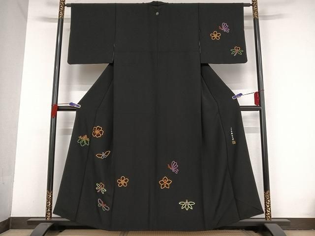 平和屋着物○総刺繍 八代目玉屋庄兵衛 訪問着 花蝶文 黒地 正絹 逸品  