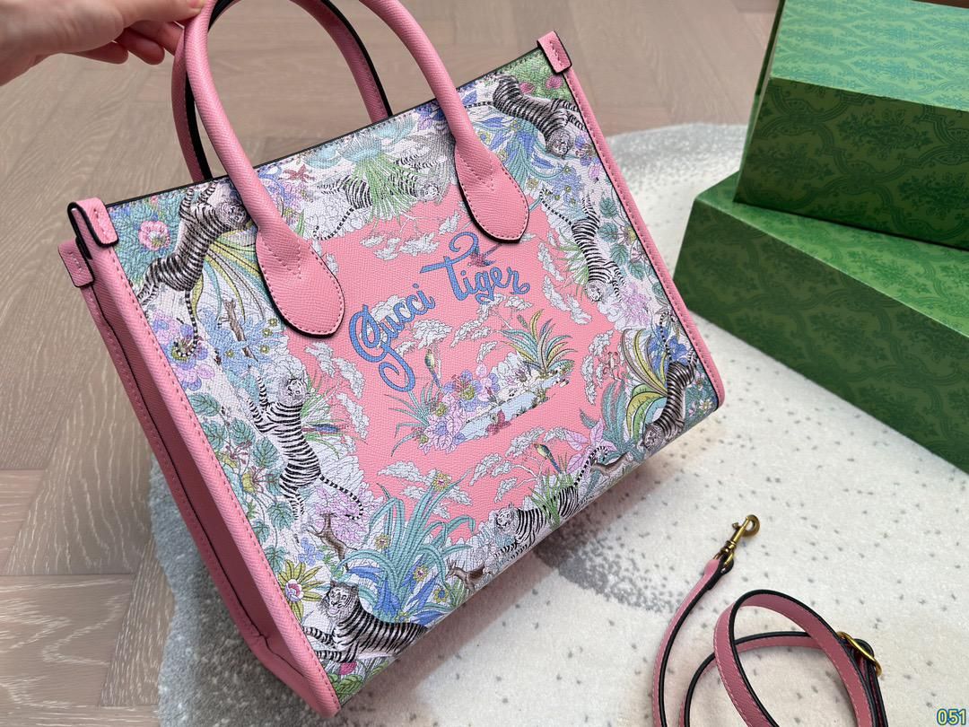 Gucciグッチの大容量で耐久性があり絶美なトートバッグ