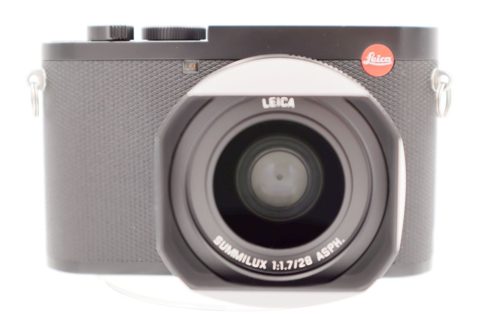 美品 & 動作確認済】Leica ライカ Q2 ※元箱・付属品完備 & おまけ付き※ - メルカリ