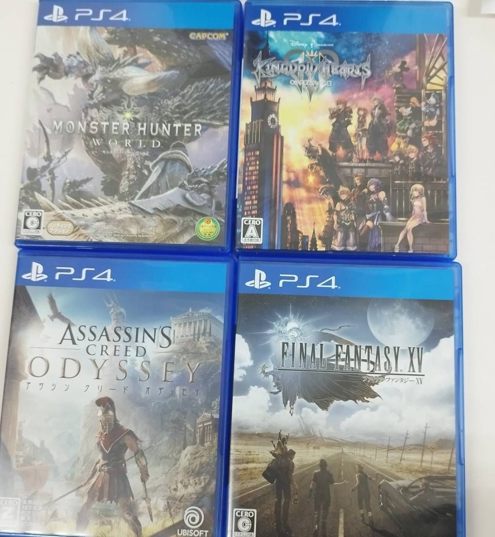 美品】PlayStation4 Pro/CUHJ-10032/モンスターハンターワールド 