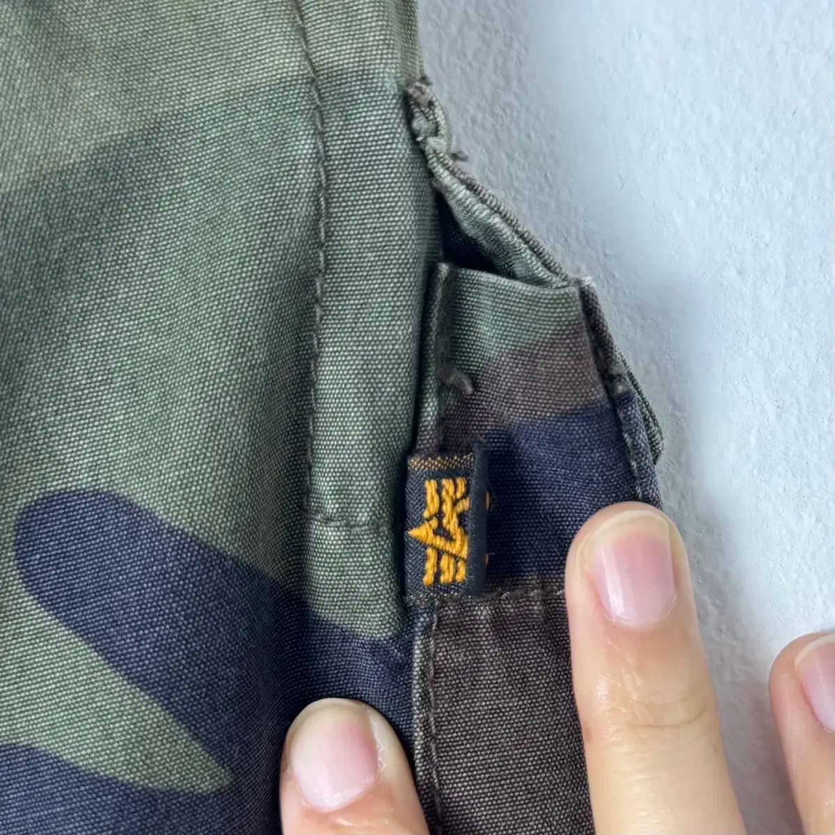 カーゴパンツ
