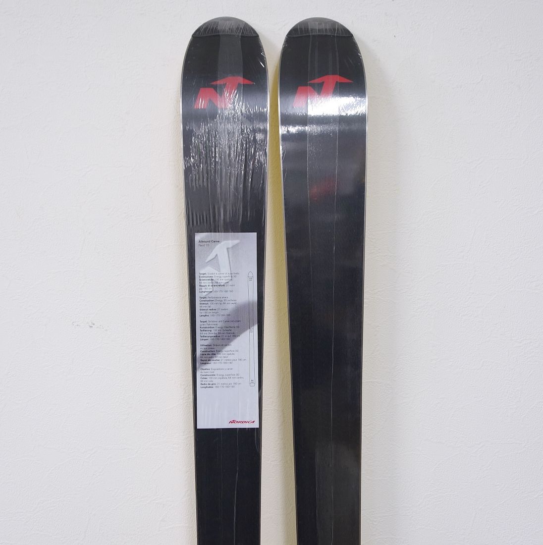 未使用 ノルディカ NORDICA Allround Carve Next7.0 180cm センター 64ｍｍ スキー板 アウトドア 約1580ｇ(一本あたり)