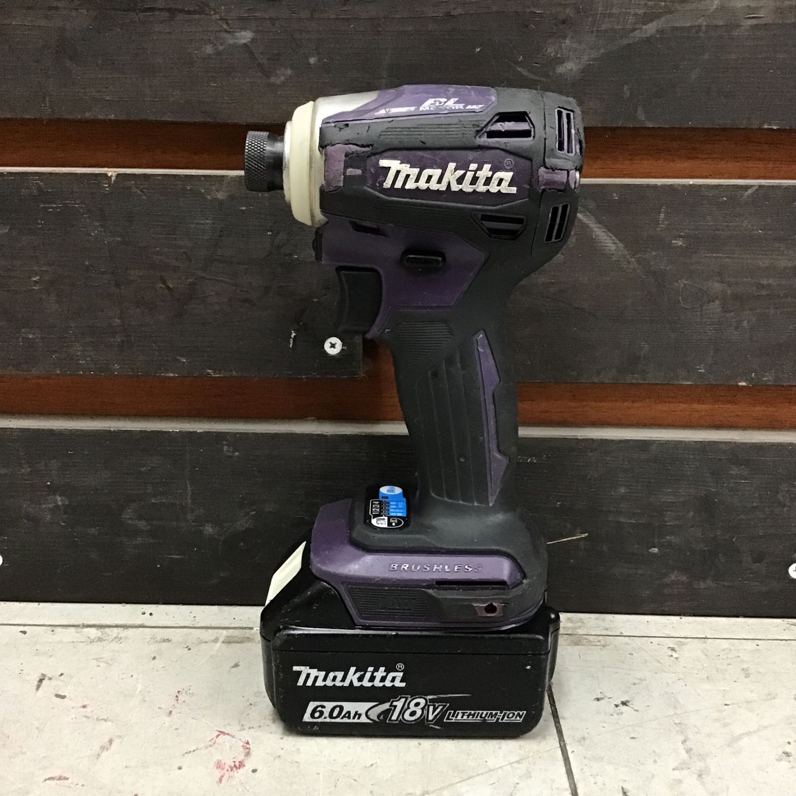 クリスマスツリー特価！ 中古品】 マキタ/makita コードレスインパクトドライバー その他