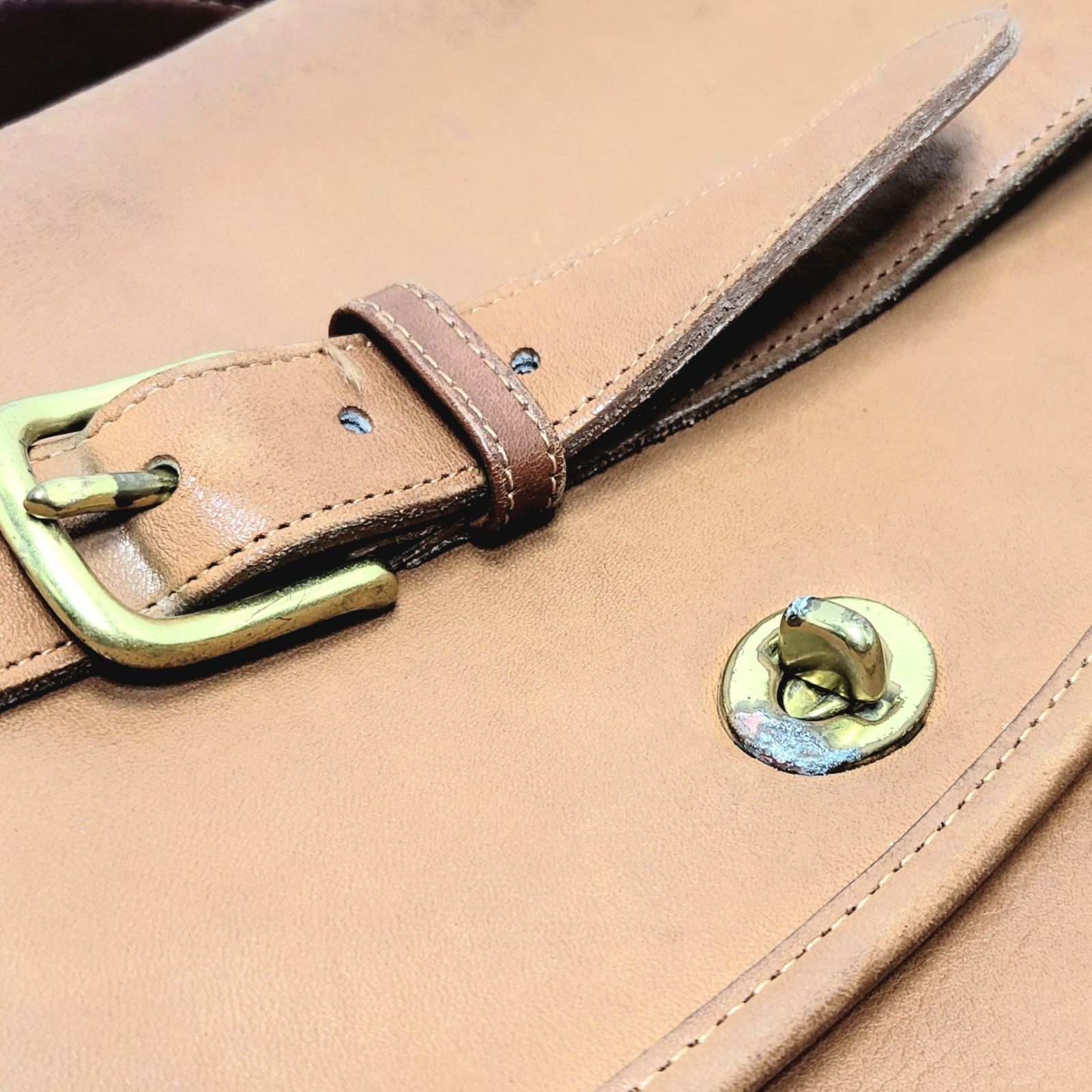 COACH オールドコーチ ターンロック ブリーフケース 2way - メルカリ