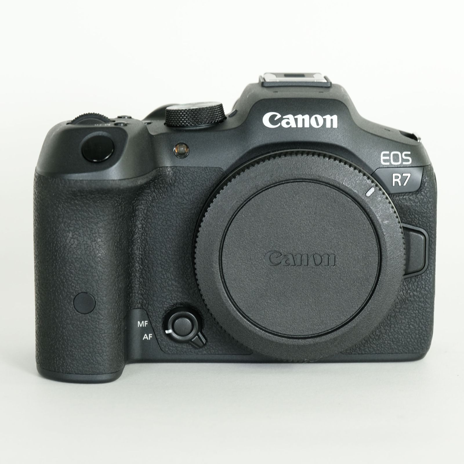 美品｜シャッター数10,000回以下｜バッテリー2つ] Canon EOS R7 