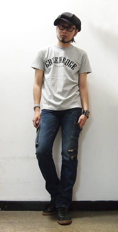 green edge Tシャツ