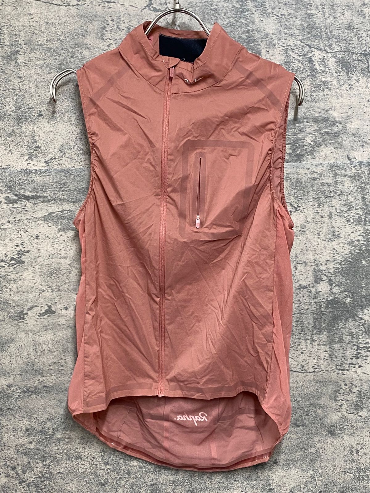 Rapha classic gilet II Mサイズ FrHJMvhxYZda8iv7vm7CVf.jpg