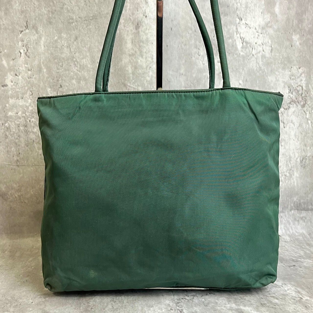 ✨良品✨ PRADA プラダ トートバッグ ハンドバッグ 三角ロゴ 総 ✨良品✨ PRADA プラダ トートバッグ ハンドバッグ 三角ロゴ 総