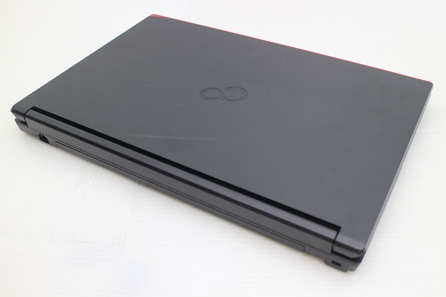 富士通 LIFEBOOK A5511/G Core i5 1145G7 2.6GHz/16GB/256GB(SSD