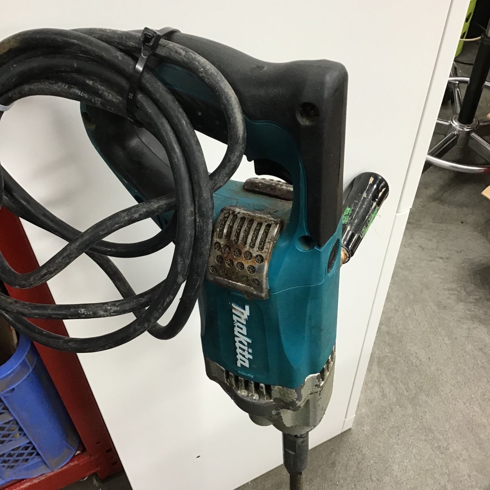 ☆マキタ(makita) かくはん機 UT2204【川崎店】 - メルカリ