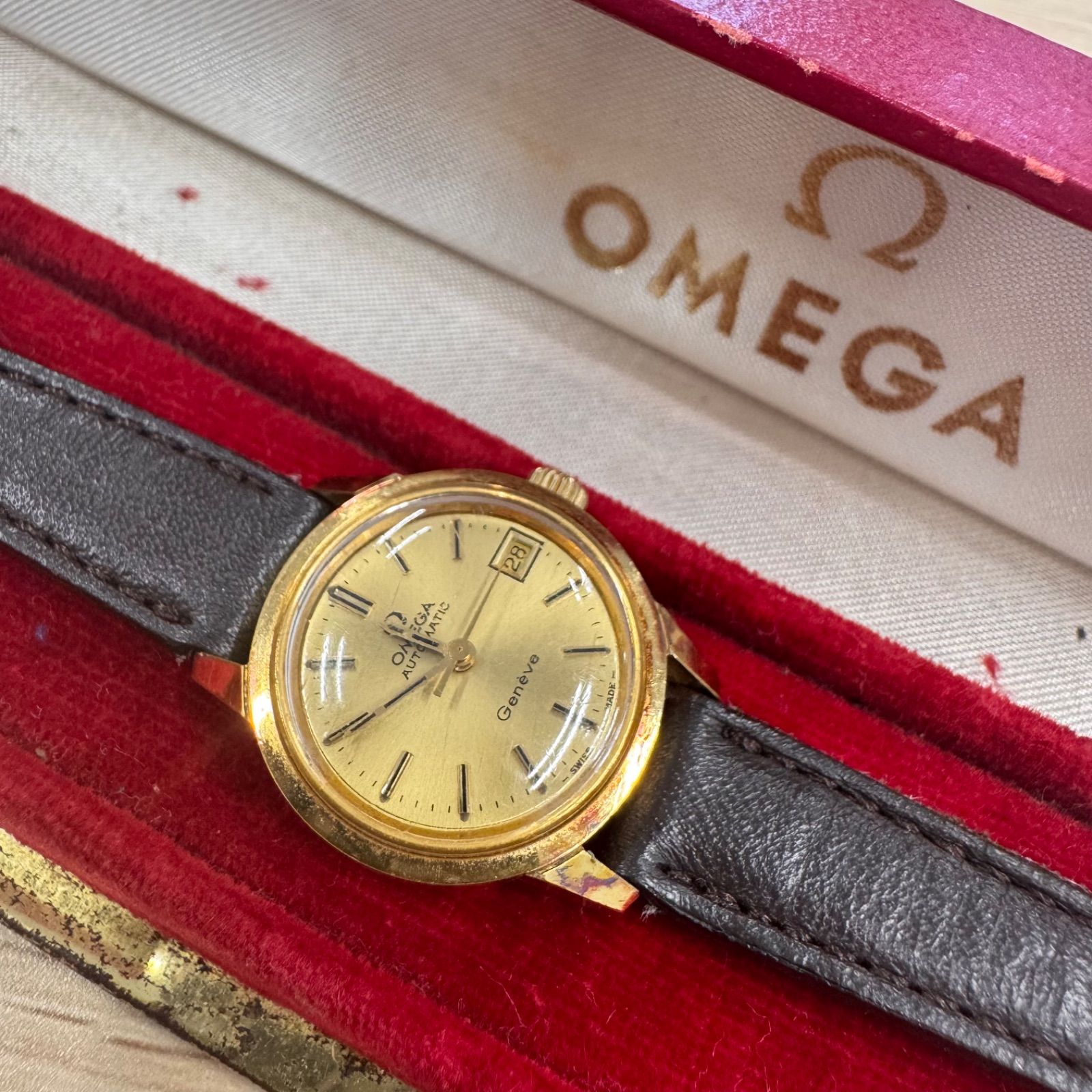 OMEGAジュネーヴ　566.045 ヴィンテージ　自動巻稼働品 OMEGAジュネーヴ 566.045 ヴィンテージ 自動巻稼働品 - メルカリ