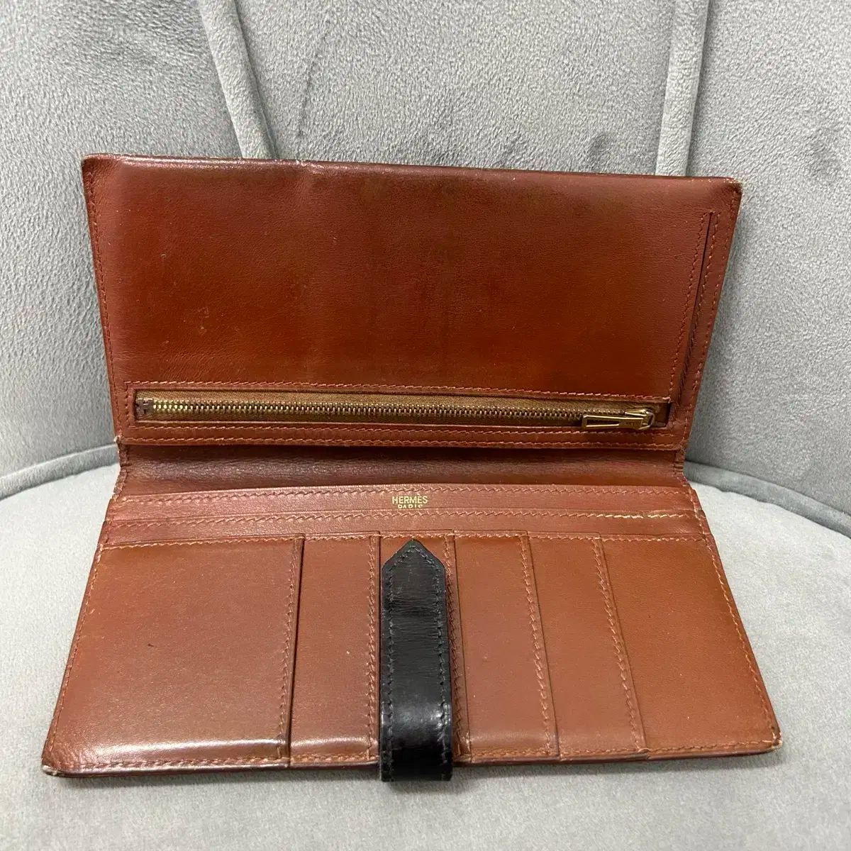 Hermes(エルメス) ベアン 長財布 ブラック ブラウン ツートン Hermes(エルメス) ベアン 長財布 ブラック ブラウン ツートン