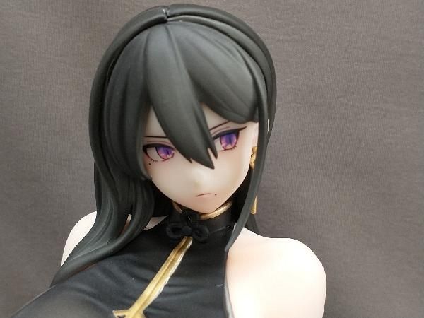 ユニオンクリエイティブ 黒チャイナさん ハヤブサイラスト
