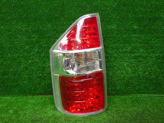 ★美品★TOYOTA ノア ZRR70 70系 LED全灯 純正テールレンズ ノア 左テールレンズ 純正OP ZRR70/75 後期 LED 28-219 トヨタ