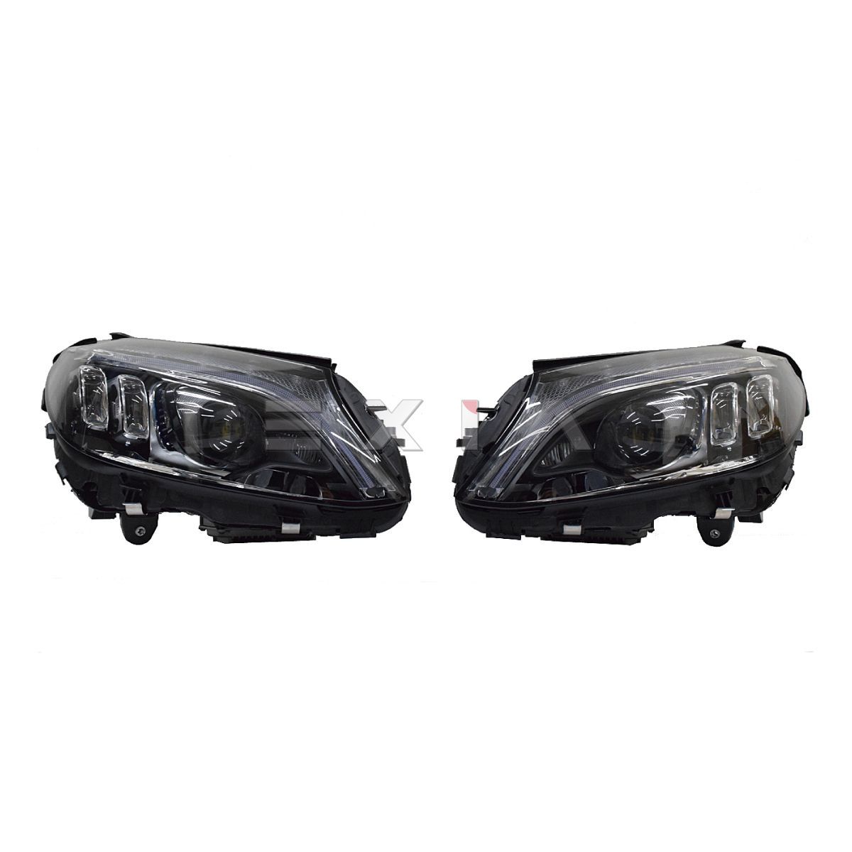 MercedesBenz メルセデスベンツ W205 Cクラス 前期用 後期タイプ LED