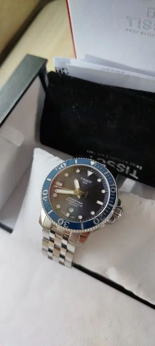 TISSOT ティソ シースター 1000
