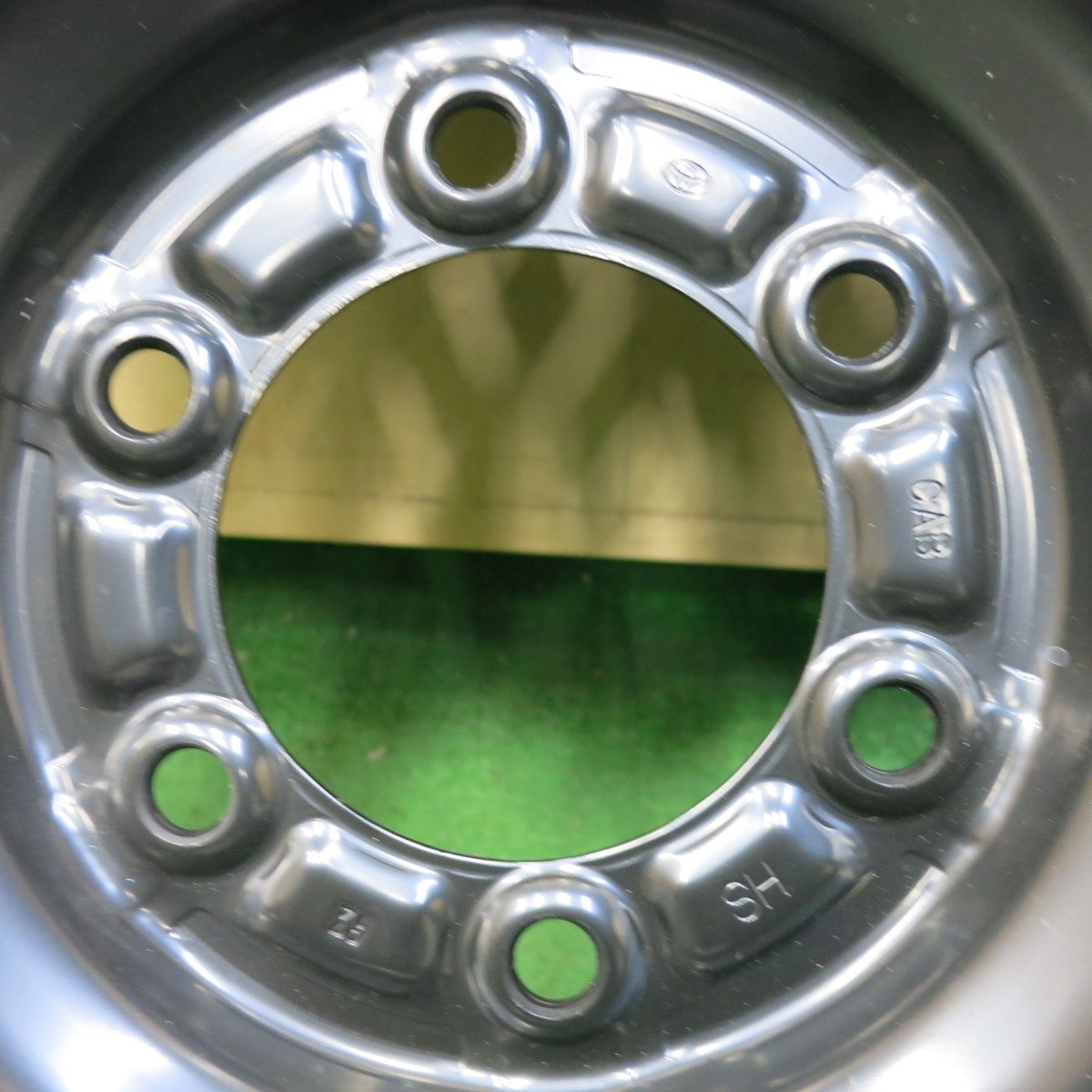 トヨタ純正 200系 ハイエース アルミホイール 新車外し 195/80R15 新車外し】トヨタ 200 ハイエース 純正オプション 15in 6J +35 PCD139