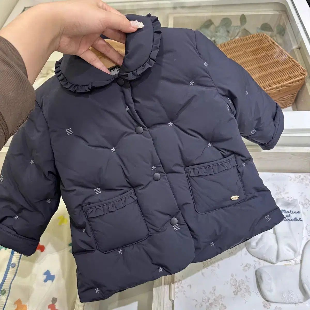  新規 ダックスベイビー 刺繡 ダウンジャンパー 100 その他 ジャケット ブルゾン