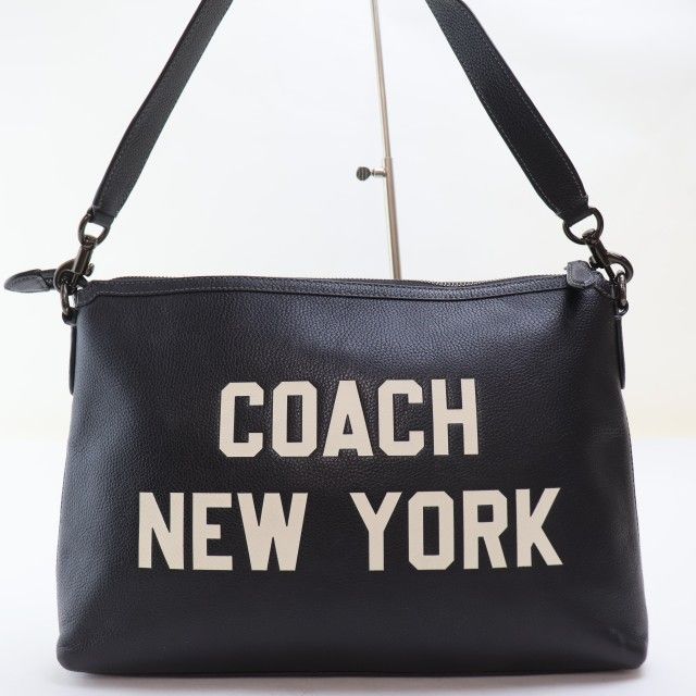 2505-20 コーチ リレー CU107 ショルダーバッグ COACH レザー製 ブラック 上ZIP
