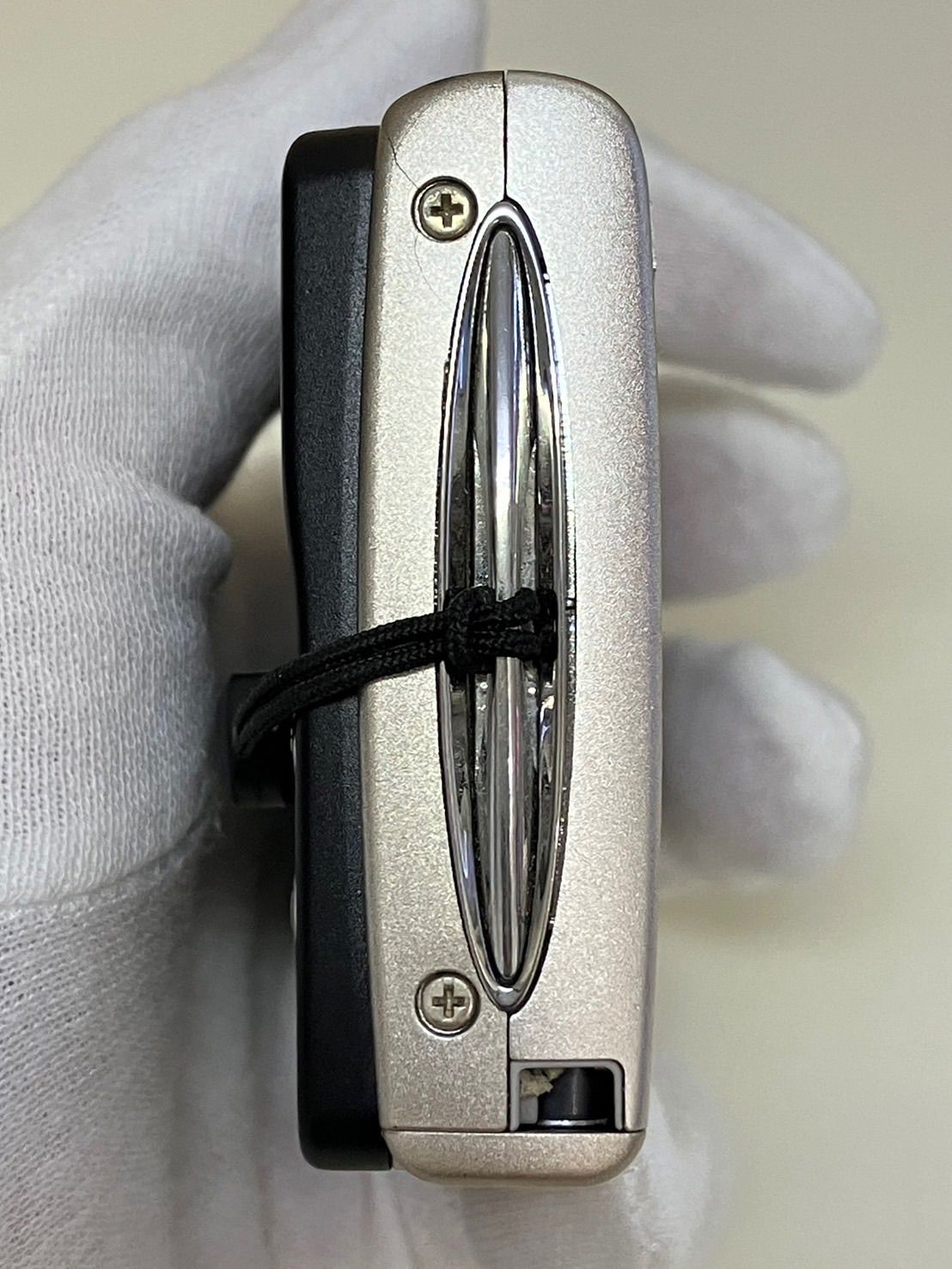 品】 高品質 Nikonニコン COOLPIX S230 デジタルカメラ シルバー