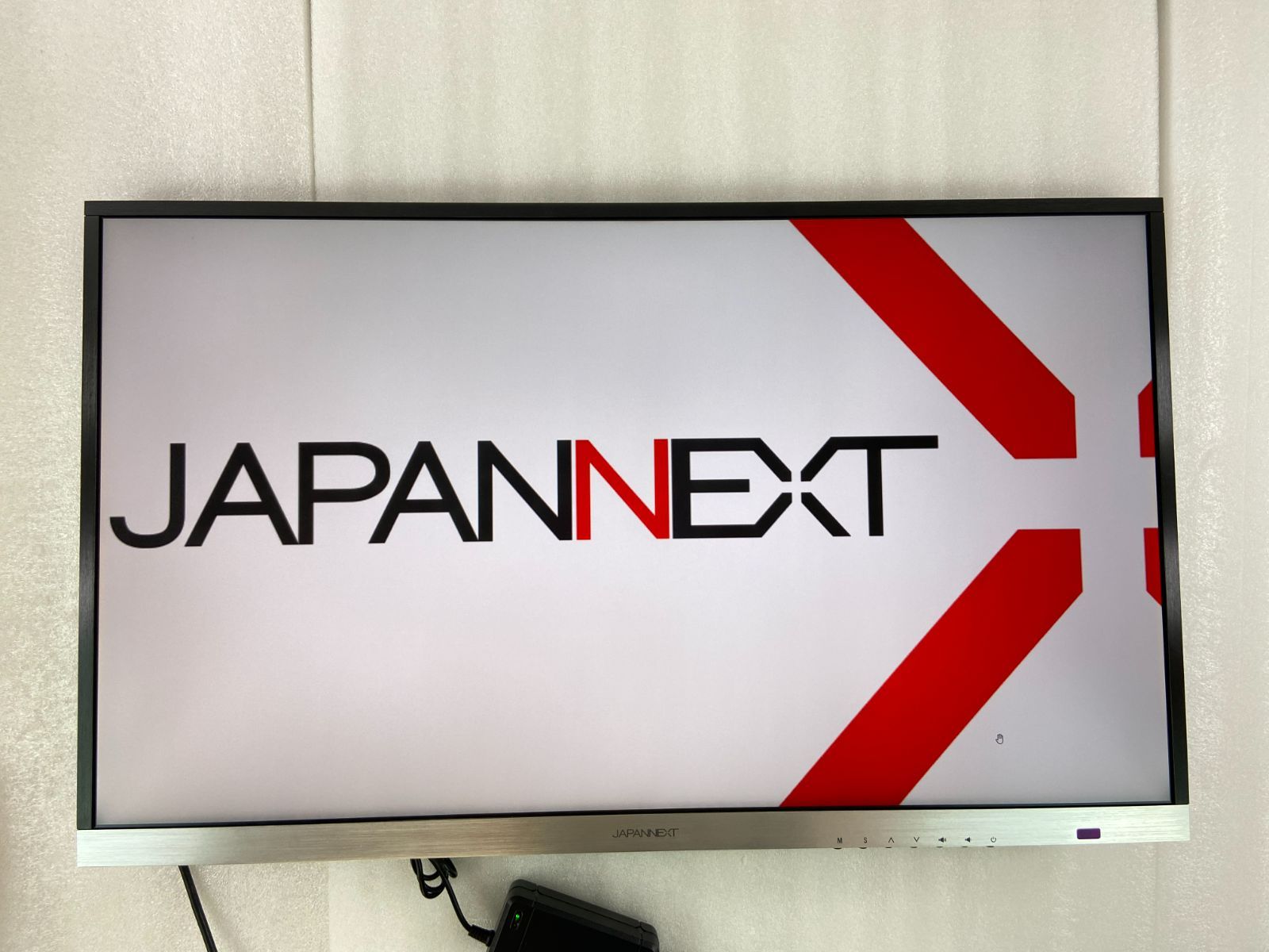 JAPANNEXT 32インチIPS系パネル搭載 4K解像度（3840x2160）液晶
