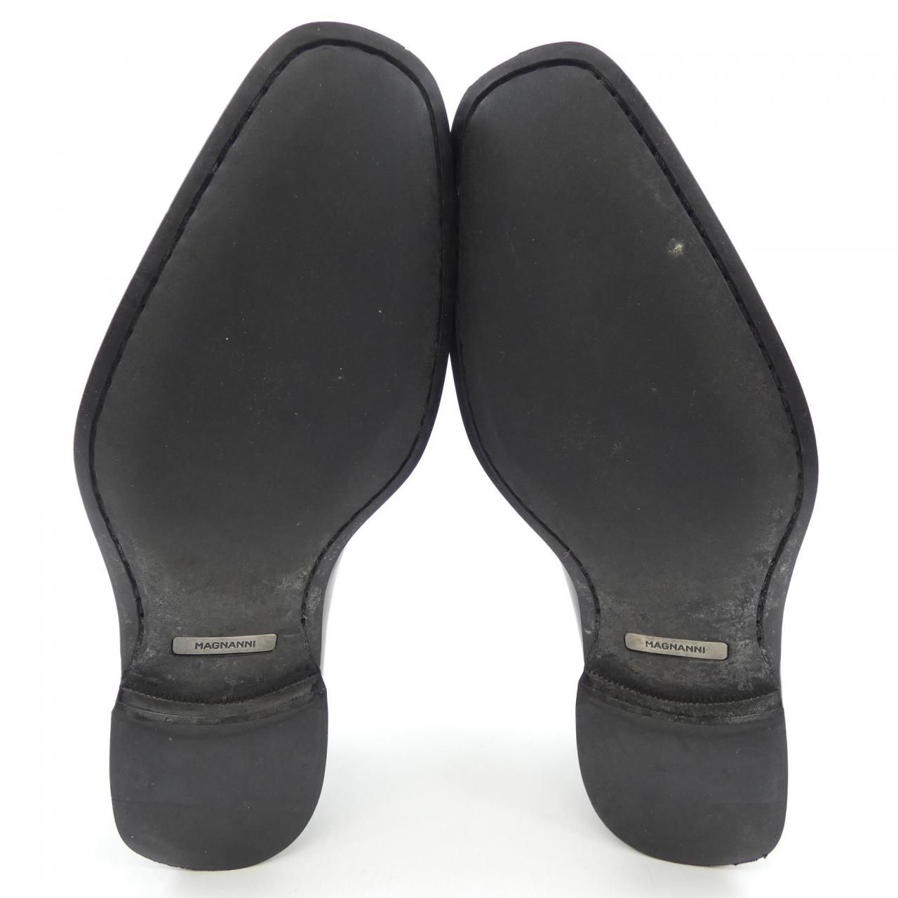 マグナーニ 16741