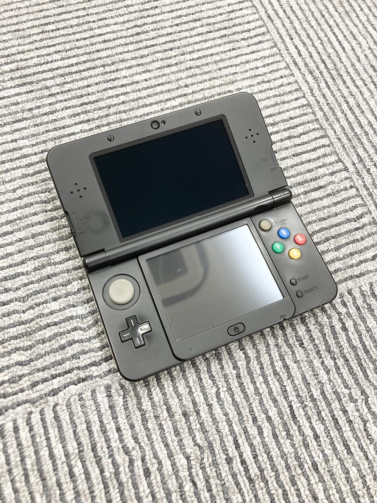 Nintendo New ニンテンドー3DS 中古 ブラック 着せ替えプレート付き
