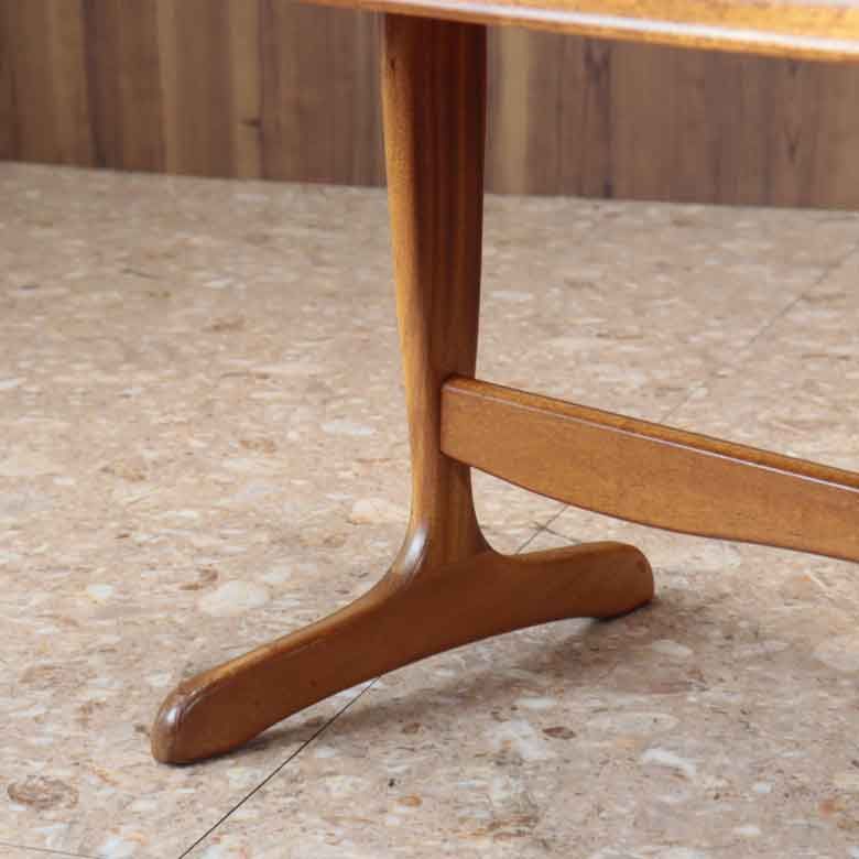 ローテーブル SUTCLIFFE