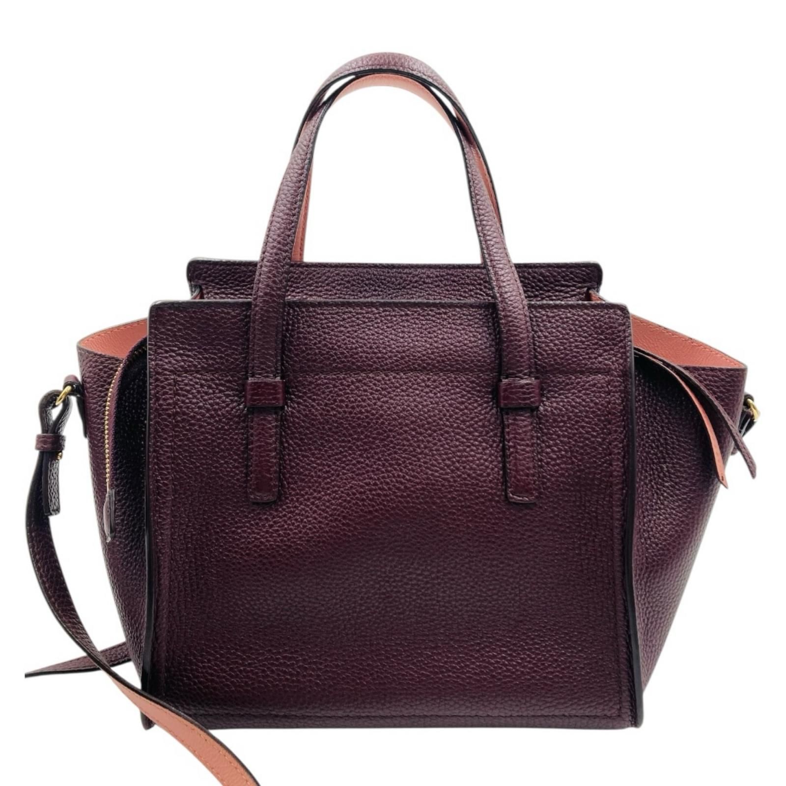 Salvatore Ferragamo サルヴァトーレフェラガモ エイミー ガンチーニ