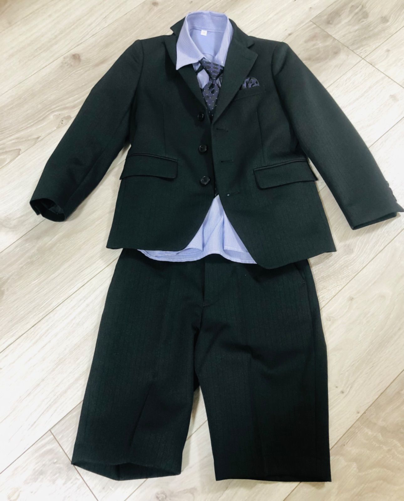 買い保障 男の子スーツ 120 美品 5200円 キッズ服(男の子用) 100cm