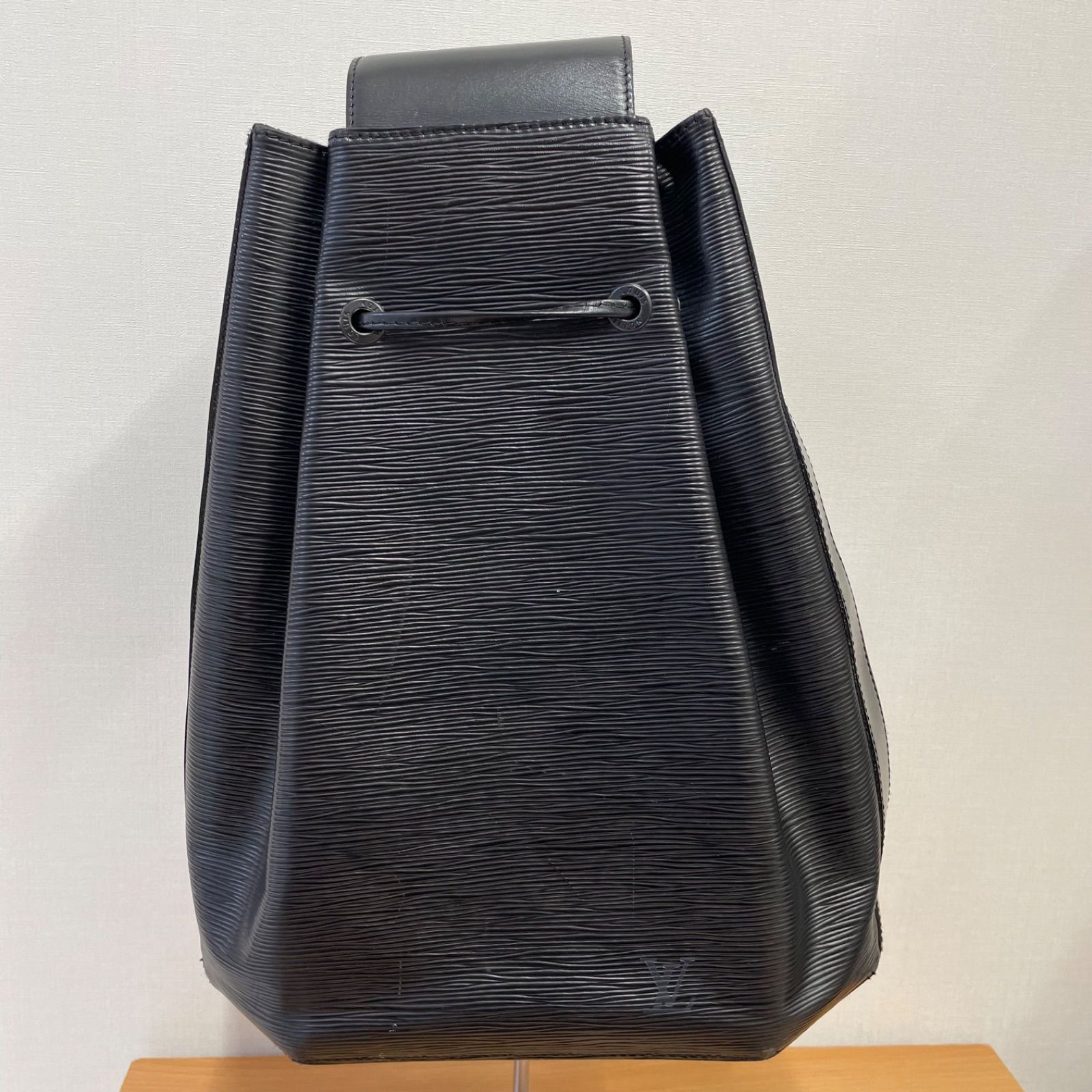 LOUIS VUITTON ルイヴィトン M80153 サックアド A25-2717