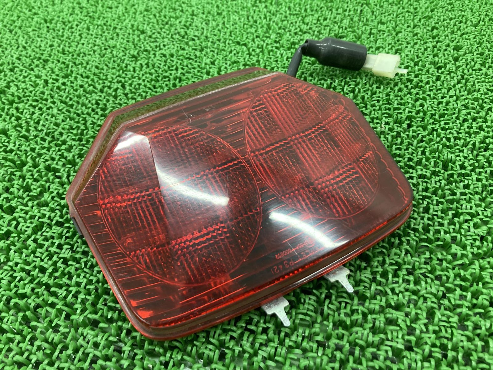 HONDA CB1300SF SC54 純正テールランプ PN: 33701-MEJ-003