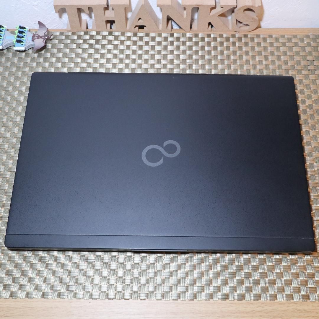 高年式Win11高性能10世代Corei5| SSD|メ8GB|無線|カメラ