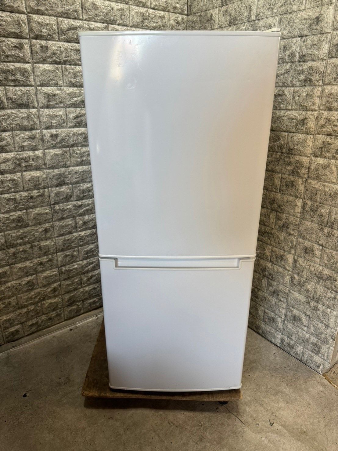 大阪送料無料☆3か月保障付き☆冷蔵庫☆2019年☆ニトリ☆2ドア  