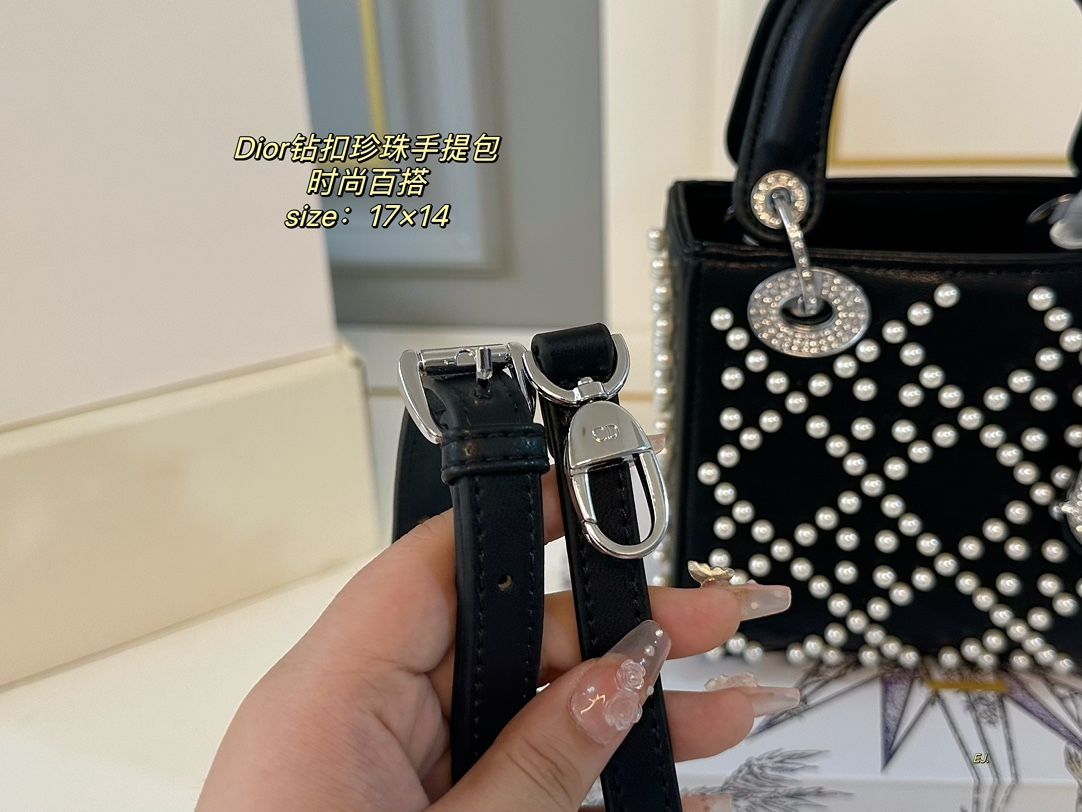 DIOR Lady