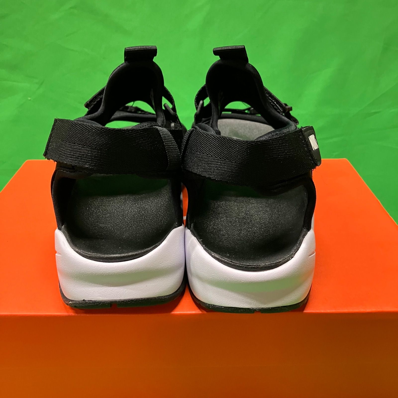 【新品】Nike スポーツサンダル　キャニオン　28.0 ナイキ NIKE レディース スポーツサンダル ナイキ ウィメンズ