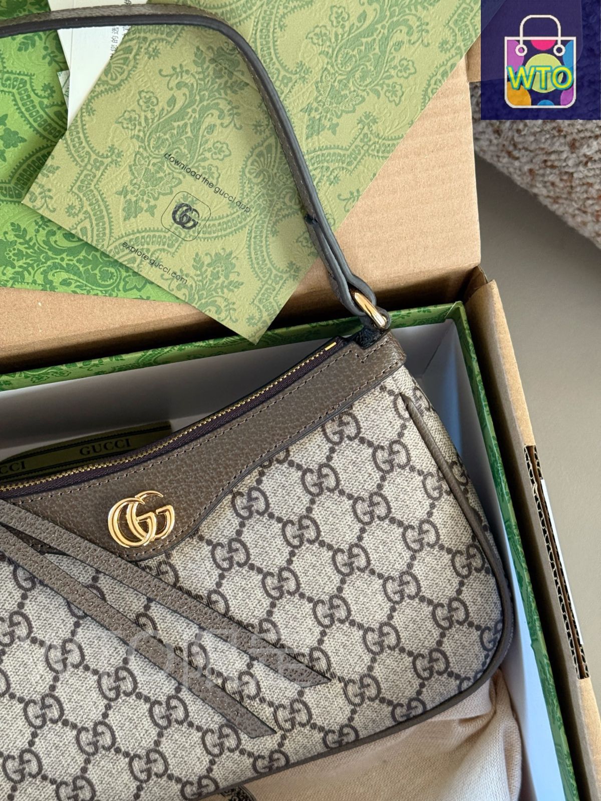 今日特価】Gucci グッチ アンダーアームバッグ ボックス付き
