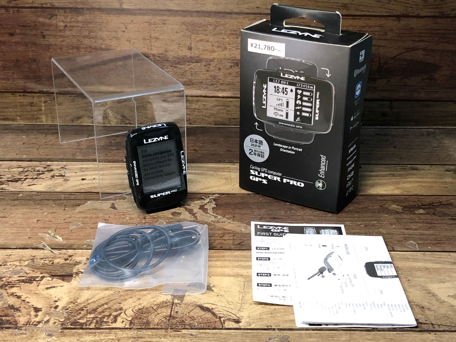 HO201 レザイン LEZYNE SUPER PRO GPS サイクルコンピューター 黒 動作 済み