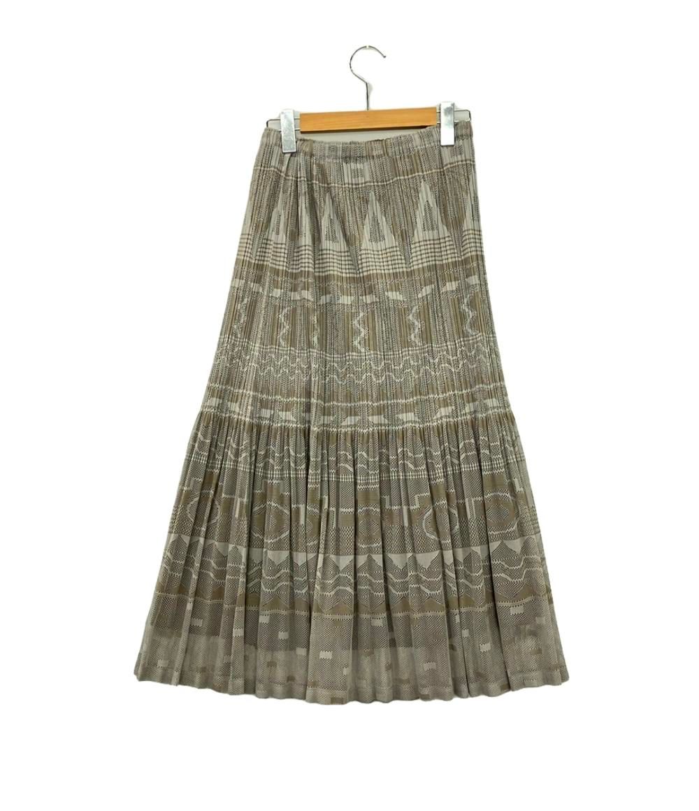 PLEATS