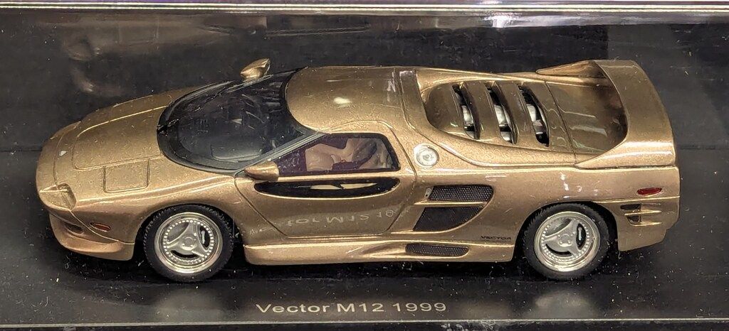 NEO 1 43 Vector WX3 M12 metallic beige 47135