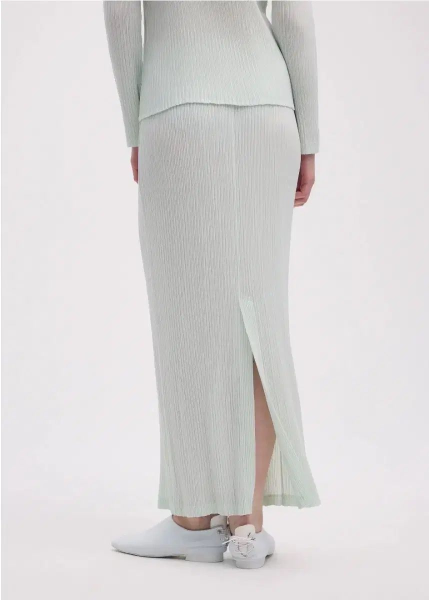 イッセイミヤケ スカート ブラック 1サイズ SIROKUMA-CORPORATION_COM